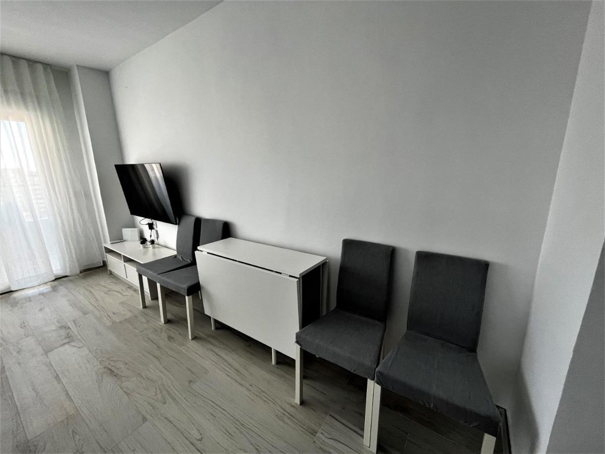 Ver853 - Estudio Con Terraza Vistas Al Mar, Piscina, Playa, Centro Торремолінос Екстер'єр фото